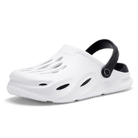 1 x Brand New Lightweight Men s Clogs Garden Shoes Sandals Breathable Non-Slip Summer Slippers for Men 40 EU White - RRP €58.8