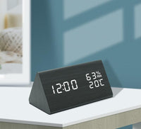 1 x RAW Customer Returns INF LED alarm clock made of wood, with temperature and humidity display - RRP €20.4