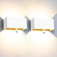 1 x RAW Customer Returns Kingwen 2 pieces 20W LED wall lights with motion detector, white indoor wall lamp, 3000K outdoor lamp with motion detector, warm white LED wall lamp, rectangular, adjustable beam angle, wall lamp, IP65 - RRP €100.84