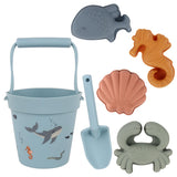 14 x Brand New PLLYPE sand toy set for children, 18 pieces beach sand toy set, sandpit toy with bucket shovel watering can toys, beach toy with sand molds sand shell from 2 3 4 5 years - RRP €176.4