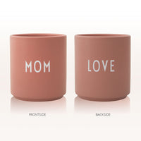 1 x RAW Customer Returns Design Letters favorite mug FAMILY MOM mug Mother s Day cup with saying Personalized gifts for mom Decorative coffee cup cup for mom Porcelain coffee mug - RRP €22.13