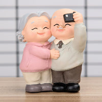 1 x RAW Customer Returns VOSAREA Older Couple Figure, Small Grandma and Grandpa Figures, Creative Wedding Couple Figures Cake Topper Love Couple Gifts for Older Couple Valentine s Day Anniversary Birthday Decoration - RRP €18.99