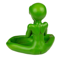 1 x Brand New Ashtray Rastaman Alien decorative figure Rasta Polyresin cool motifs ashtray yoga alien  - RRP €12.08