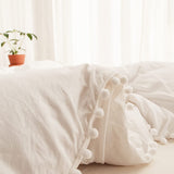 1 x RAW Customer Returns Freyamy Bohemia Bedding 135x200cm 2-piece White Pom Pom Tassel Boho Chic Bedding Washed Microfiber Bedding Sets Fringes Girls Duvet Cover with Zipper and Pillowcase 80x80cm - RRP €36.26