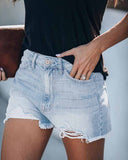 1 x RAW Customer Returns ANCAPELION Women s Denim Shorts Ripped Jeans Shorts Medium Waist Frayed Hem Hot Pants Used Look Shorts for Summer B-Light Blue XXL - RRP €31.99