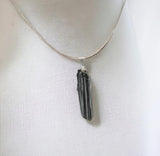 2 x RAW Customer Returns VIVES CORTADA Raw Unpolished Black Tourmaline Pendant Minerals and Crystals for Healing, Energy Beauty, Meditation, Alternative Medicine, Spiritual Amulets - RRP €19.9