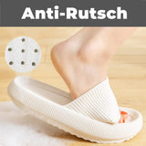 1 x RAW Customer Returns Sumvov Cozyslides Original Women s Slippers 100 EVA Super Soft Non-Slip Bathing Shoes Cozislides Original Slippers Women Men White 38 39 EU - RRP €18.99