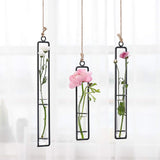 1 x RAW Customer Returns Sziqiqi Creative Wrought Iron Glass Vase, Hanging Hydroponic Container, Hanging Bottle Test Tube for Flowers, Hanging Plant Decoration in Living Room Garden, Black - RRP €16.57