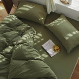 1 x RAW Customer Returns Omela bed linen 135x200 dark green 2-piece microfibre plain coloured duvet cover soft and comfortable bed linen set zipper - 135 x 200 80 x 80 cm - RRP €26.02