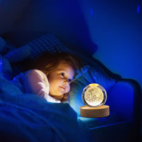 1 x RAW Customer Returns 3D crystal ball night light for children, LED ball lamp, 6 cm moon crystal ball with wooden base, USB charging whale Saturn solar system night light lamp birthday Christmas gift for boys girls - RRP €17.63