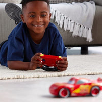 1 x RAW Customer Returns Disney Store Pixar Remote Control Car Lightning McQueen Pixar Cars, 15 cm 6 , 2.4 GHz, moves in four directions, hours of driving fun, suitable for children aged 3 and over - RRP €25.78