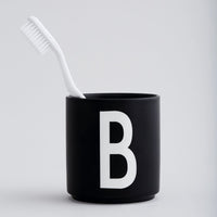 3 x RAW Customer Returns Design Letters Porcelain Coffee Mug AZ Black Use as a toothbrush mug Gifts for women, men Decorative design mug in premium porcelain with engraved letter - RRP €68.25