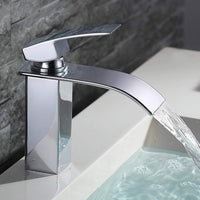 1 x RAW Customer Returns HOMELODY waterfall faucet bathroom, faucet washbasin for bathroom, single lever mixer sink washbasin fittings, ceramic valve, cold and hot water available, bathroom fitting brass chrome-plated - RRP €39.99