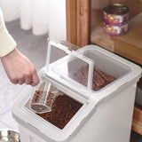 1 x RAW Customer Returns Uotyle Food Bin, Large Food Bin Dog Airtight Pet Food Container With Lid Food Scoop PP Pet Food Container For Dog Food Cat Food Storage Gray  - RRP €41.23