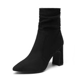 1 x RAW Customer Returns DREAM PAIRS Women s mid-calf boots Elegant silhouette Smooth zip closure A wardrobe classic Black SDMB2201W-E Size 40 EUR  - RRP €29.75