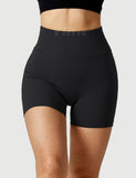 1 x RAW Customer Returns Yiifit Gym Shorts Women 4.5 Sport Shorts Booty Scrunch High Waist Push Up Summer Yoga Shorts Impermeable Short Pants Black Small - RRP €25.99