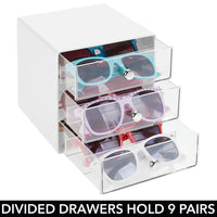 1 x RAW Customer Returns mDesign storage box for glasses plastic glasses rack with 3 compartments glasses storage for glasses, sunglasses and reading glasses transparent and white - RRP €31.14