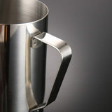 1 x RAW Customer Returns Holdlebe milk jug made of stainless steel, ideal for frothing milk foam, silver, 1000ml - RRP €15.12