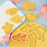 2 x Brand New MOVKZACV Ocean Cookie Mold,8 Pieces 3D Ocean Cookie Molds,5PCS Plastic Sea Creatures Fondant Molds,For Making Candy, Chocolate - RRP €40.8