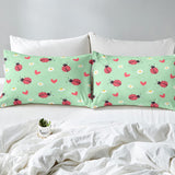 1 x RAW Customer Returns Red Ladybug Bedding 135x200 Cute Cartoon Ladybug Reptile Duvet Cover for Kids Boys Girls Youth White Daisy Flowers Bedding Set Kawaii Love Heart Pattern Green Duvet Cover - RRP €30.02