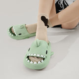 1 x RAW Customer Returns Shark Slides Summer Women Men Comfortable Bathroom Slippers Non-slip Shower Slipper Open Toe Beach and Pool Sandals Shark Slides Slippers, Matcha, 42 43 EU - RRP €24.99