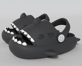 1 x RAW Customer Returns CELANDA shark slippers for boys girls shower bathing shoes non-slip shark slippers cute flip flops children s mules soft thick sole, dark grey size 20 21 EU - RRP €60.0