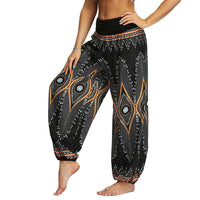 1 x RAW Customer Returns Nuofengkudu women s Thai hippie pants harem pants boho print beach pants baggy yoga pants lightweight harem pants high waist harem pants black peacock, L  - RRP €24.99