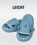 1 x RAW Customer Returns SAGUARO Shark Slippers Women Men Soft Comfortable Shark Slippers Summer Shark Slides Home Non-Slip Swimming Pool Beach Shark Slippers Original Clouds Bath Slippers Pillow Slippers Blue 38 39 - RRP €23.99