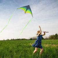 1 x RAW Customer Returns Mint s Colorful Life Delta Kite Flying Kite for Kids and Adults, Extremely Easy to Fly Kite with 2 Bands and 300 Feet Kite Line, Best Kite for Beginners - RRP €18.14