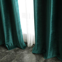 1 x RAW Customer Returns MIULEE Green velvet curtain with eyelets, beautifully soft velvet curtains for decoration, bedroom, living room, pack of 2 opaque velvet curtains, each 245 cm high, thick velvet thermal curtain winter - RRP €40.36