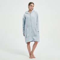 1 x Brand New HiZYNEAT Hoodie Blanket Women Men Warm Hooded Blanket for Women Wearable Blanket Light Green  - RRP €39.99