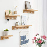 1 x RAW Customer Returns Bamboo wall coat rack with hooks. Floating top shelf for storage of objects. For hallway, bathroom, living room or bedroom - RRP €29.1