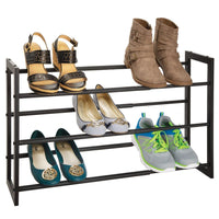 1 x RAW Customer Returns mDesign Telescopic Shoe Rack - Metal Shoe Rack Extendable to 31 with Three Levels - Space Saving Alternative to Shoe Cabinet - Black - RRP €31.24