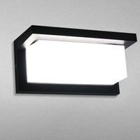 1 x RAW Customer Returns Lamker 18W LED Wall Light with Motion Sensor Modern 6000K Cool White Outdoor Lamp IP65 Waterproof Outdoor Light Black Outdoor Lighting for Garden Porch Patio Garage Bathroom Wall Light Decoration - RRP €37.81