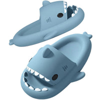 1 x RAW Customer Returns SAGUARO Shark Slippers Women Men Soft Comfortable Shark Slippers Summer Shark Slides Home Non-Slip Swimming Pool Beach Shark Slippers Original Clouds Bath Slippers Pillow Slippers Blue 38 39 - RRP €23.99