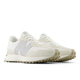 1 x RAW Customer Returns New Balance Women s 327 Sneaker, Sea Salt Sandstone, 39.5 EU - RRP €121.21