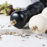 1 x RAW Customer Returns Bill.F Salt and Pepper Grinder Set, Wooden Pepper Mill, Set of 2 Manual Salt Pepper Shaker Grinder, Refillable, 7 Inch Black and Beige  - RRP €24.99