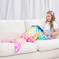 1 x RAW Customer Returns WERNNSAI Mermaid Tail Blanket - Plush Mermaid Wearable Blanket for Girls Kids Teenagers Soft Flannel Fleece Cuddle Blanket for All Seasons Sleeping Bag 140cm x 60cm Rainbow  - RRP €18.65