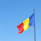 1 x RAW Customer Returns Runesol Romania Flag, 91x152cm, 3ft x 5ft, 4 Grommets, Romanian Flag, Steagul Rom niei, Premium Flags, Indoor Outdoor - RRP €9.99