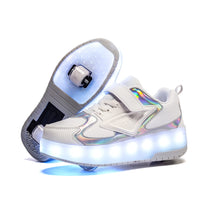 1 x RAW Customer Returns Boy Girl Shoes Children s Shoes with Wheels LED Luminous Shoes Outdoor Sports Shoes Flashing Shoes Skateboarding Shoes Sneakers Birthdays, Holidays - RRP €53.44