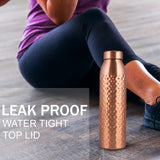 1 x RAW Customer Returns NORMAN JR Copper Water Bottle 1L - Gift Box of 3, Hammered, an Ayurvedic vessel made of pure copper - helps you drink more water, with many health benefits - RRP €70.13