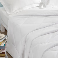 1 x RAW Customer Returns WAVVE Summer Duvet for Double Bed 220x240 cm - Lightweight Duvet 240x220, Thin Quilt Blanket in Synthetic Microfibre, White - RRP €32.47