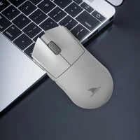 1 x RAW Customer Returns MOTOSPEED Darmoshark M3s Mini Wireless Gaming Mouse, Tri-Mode 2K USB-C Bluetooth Mouse Up to 26000DPI, PAW3395 Optical Sensor, Lightweight 54g, 5 Programmable Button, Computer Mouse for Laptop, PC, - RRP €60.49