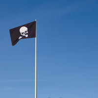 1 x RAW Customer Returns Runesol Pirate Flag, Double Pack, 91x152cm, 3ft x 5ft, Skull and Crossbones, 4 Brass Grommets in Each Corner, Party Flags, Halloween Decorations, Waterproof - RRP €26.4