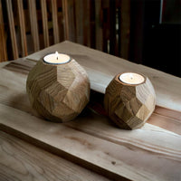 1 x RAW Customer Returns Tealight set - candle holder - made of oiled oak with two diamond-cut balls - including candles, stylish decoration, table decoration, linseed oil, wood - RRP €23.18