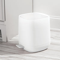 1 x RAW Customer Returns mDesign 5 L Waste Bin Perfect as a recycling container Metal and plastic pedal bin with removable bucket white - RRP €57.42