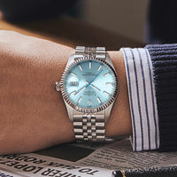 1 x RAW Customer Returns CADISEN Automatic Watch Men Mechanical Automatic Watch Sapphire Glass and Stainless Steel Bracelet Watch 8053 Light blue  - RRP €121.0