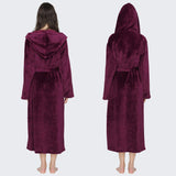 1 x RAW Customer Returns Mnemo Women s Long Bathrobe with Hood, Bathrobe for Women, Terry, Fluffy, Color Red, XL - RRP €24.0