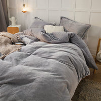 1 x RAW Customer Returns Omela Warm Fleece Winter Bed Linen 200x220 Silver Gray Cashmere Touch Plush Duvet Cover with Pillowcase 80x80 cm 3-Piece Fluffy Coral Fleece Microfibre Winter Bed Linen Set Zip - RRP €50.41