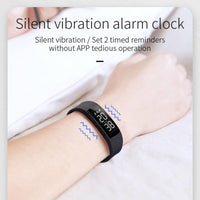 1 x RAW Customer Returns Fitness watch sleep tracker digital wristwatch women men digital watch LED pedometer fitness tracker without app and mobile phone activity tracker calories distance running watch children fitness bracelet - RRP €26.21